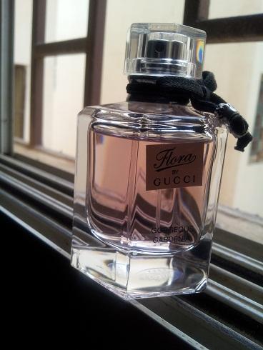 عطر فلورا - عطر السيدة الانيقة الكلاسيكية 744 9